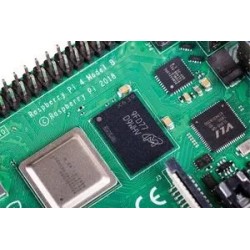 Raspberry Pi 4 Model B (4GB)